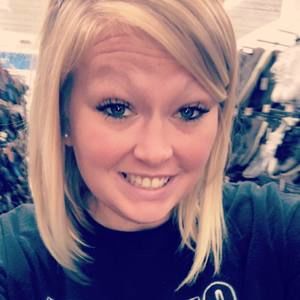 Meet your Posher, Alicia